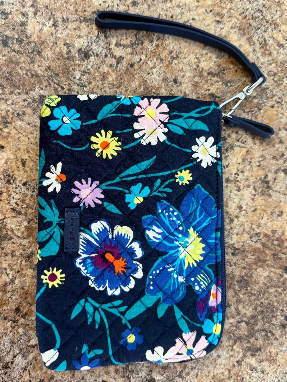 Vera Bradley Quilted Floral Wristlet Pouch Navy Blue Multi 8x6
